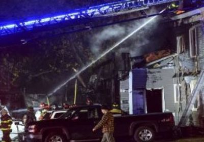 اصطدام طائرة في مبنى سكني بأمريكا