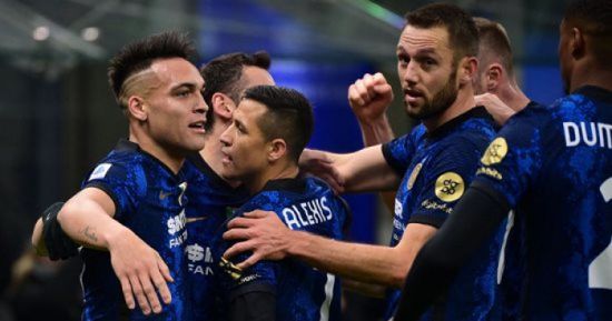 بفوز مثير.. الإنتر يتخطى فيورنتينا بصعوبة