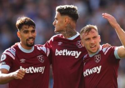 وست هام يطمح للهروب من القاع بمواجهة بورنموث الليلة