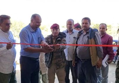 رئيس انتقالي الضالع يفتتح مشاريع صحية وخدمية