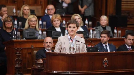 الحكومة الصربية الجديدة تؤدي اليمين الدستورية