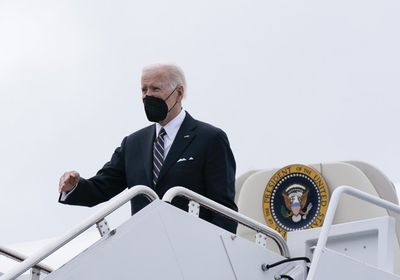 البيت الأبيض يعلن مشاركة بايدن في قمة المناخ بمصر