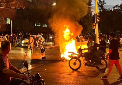 مقتل متظاهرين في احتجاجات ليلية بإيران
