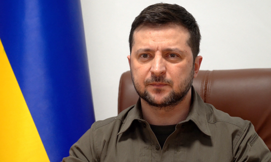 زيلينسكي: إسرائيل ستمنح أوكرانيا أنظمة اتصالات عسكرية