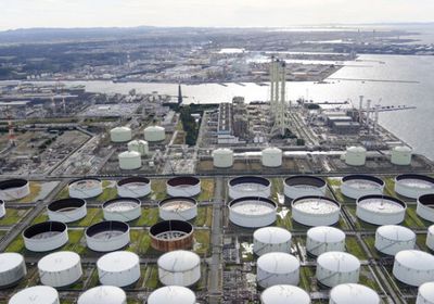 تراجع مخزونات النفط الأمريكي 6.5 مليون برميل