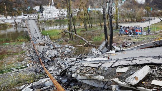 روسيا توسع من عمليات إجلاء المدنيين بخيرسون