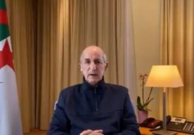 البرلمان العربي يمنح الرئيس الجزائري وسام القائد