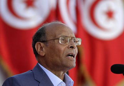 تونس.. حبس مدير ديوان المرزوقي 8 أشهر