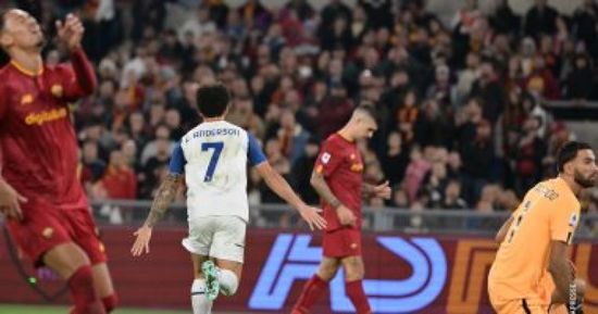 لاتسيو يتقدم بهدف على ميلان في الشوط الأول