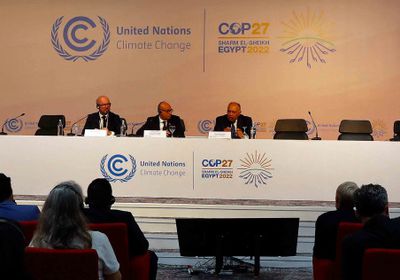 عُمان تشيد برئاسة مصر قمة المناخ