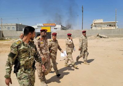 قائد محور الغيضة يتفقد قاعدة الإمداد والتموين