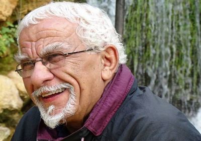 وفاة الشاعر والروائي السوري عادل محمود