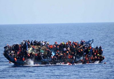 غرق مركب يقل 15 مهاجرا قبالة السواحل التونسية