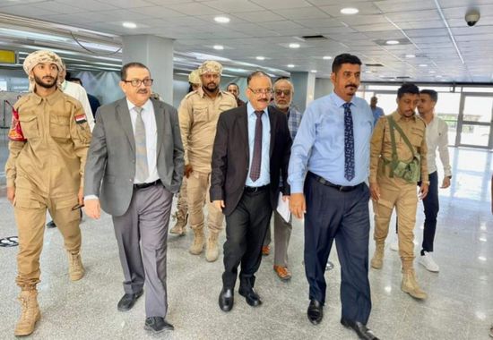 وزير النقل يكلف باستلام أرض مشروع مركز صيانة الطائرات