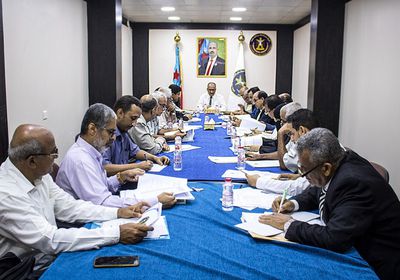 أمانة الانتقالي تطلع على تقارير دوائرها