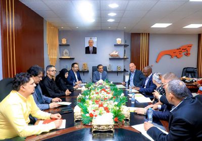 لملس ولوتسيما يتفقان على دعم ميناء عدن