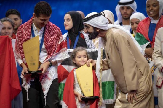 بن راشد: لن نصنع مستقبل أفضل لشبابنا العربي بغير القراءة والمعرفة