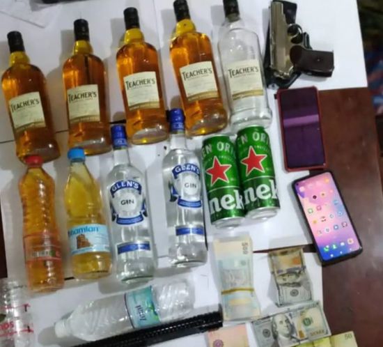 ضبط سيارة محملة بخمور في طريقها للضالع