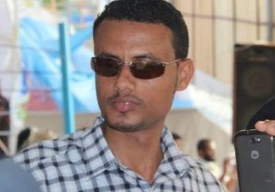 المحرمي يطالب بإنهاء تمرد مأرب على تسليم الإيرادات للبنك المركزي