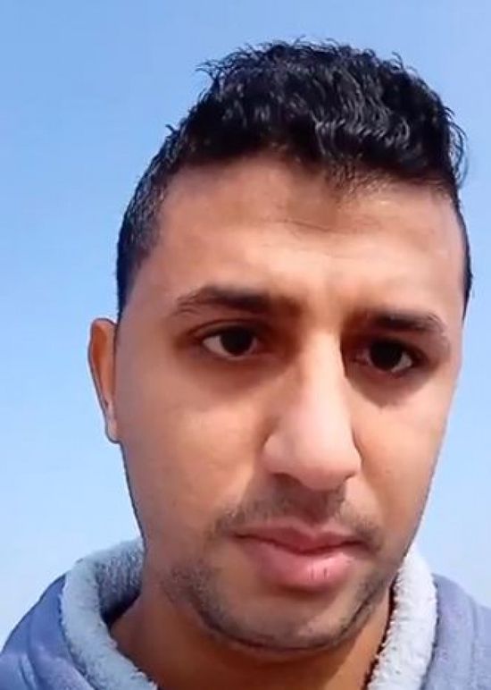 شاب مصري يوثق لحظة انتحاره في بث مباشر (فيديو)