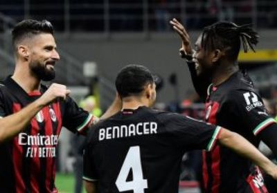 ميلان يتغلب على فيورنتينا بالدوري الإيطالي