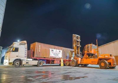 الإمارات تدعم مستشفيات شبوة بتجهيزات طبية حديثة (صور)