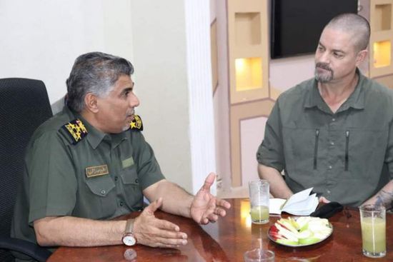 مدير أمن ساحل حضرموت يبحث التعاون الأممي بمواجهة الألغام