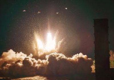 اليابان تستنكر إطلاق كوريا الشمالية صاروخا باليستيا 