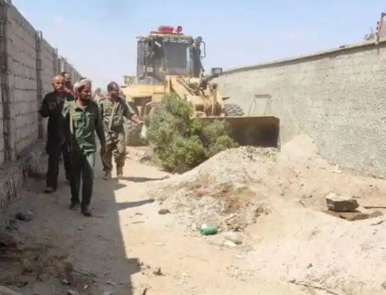 مصادر أمنية ترد على مزاعم اعتقال مدير شرطة الشعب