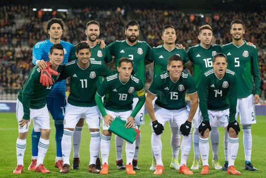 موعد مباراة المكسيك وبولندا بكأس العالم والقنوات الناقلة
