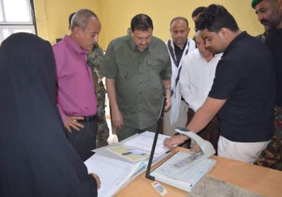 مدير أمن عدن يتفقد السجن المركزي بالمنصورة