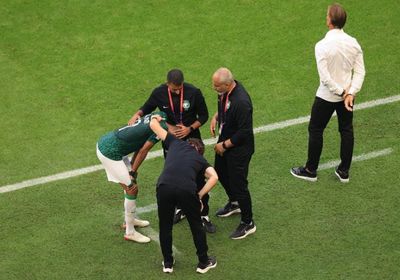 حجم إصابة سلمان الفرج لاعب منتخب السعودية