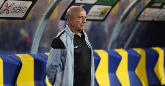 مدرب الزمالك يغيب عن لقاء المصري