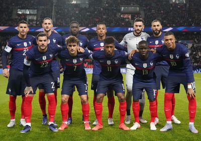 فرنسا تتقدم في الشوط الأول على أستراليا بهدفين