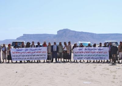 بالصور.. وصول حشود من مديريات شبوة الوسطى لاعتصام عرماء