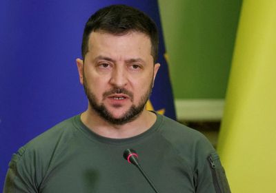 زيلينسكي يعتبر الغارات الروسية على "الكهرباء" جريمة ضد الإنسانية