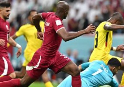 تعرف على التشكيل الأساسي لمباراة قطر والسنغال