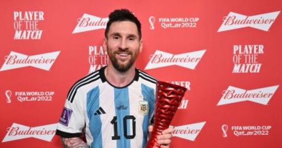 ميسي يحصد جائزة أفضل لاعب بمباراة الأرجنتين والمكسيك