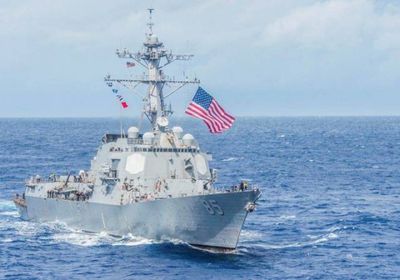 الجيش الصيني يرصد سفينة حربية أمريكية في بحر الصين