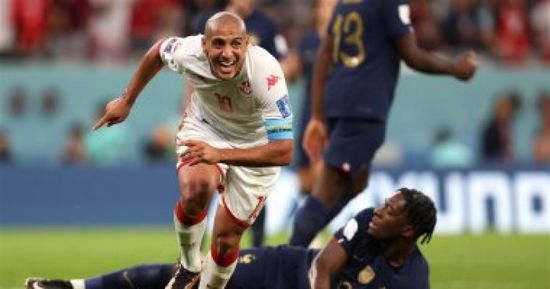 وهبي الخزري يسجل هدف التقدم لتونس بمرمى فرنسا