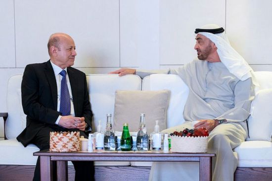 لتنسيق إجراءات ردع الحوثي.. رئيس الإمارات يستقبل الرئيس الزُبيدي والعليمي