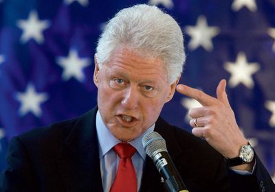 إصابة بيل كلينتون بفيروس كورونا