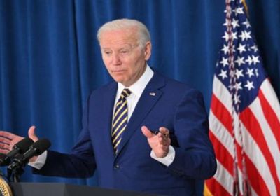 بايدن: عازمون مع فرنسا على مواجهة الحرب الروسية في أوكرانيا