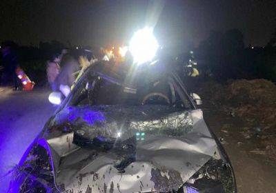 مصرع سيدة وإصابة زوجها وابنيهما في غرق سيارتهم بمصر
