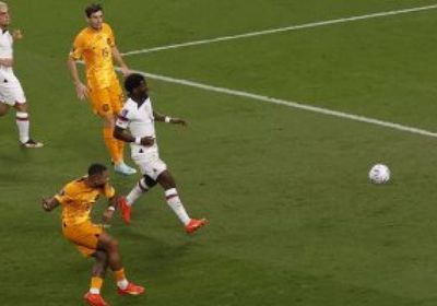 هولندا تتقدم على أمريكا بهدفين في الشوط الأول