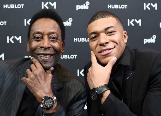 مبابي يوجه رسالة لبيليه: "صلوا من أجل الملك"