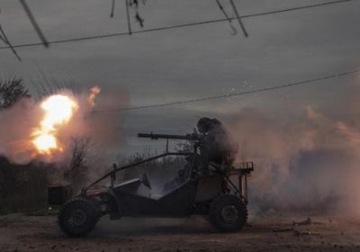 أوكرانيا تستهدف قاعدتين عسكريتين داخل روسيا