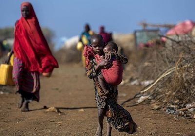 الصومال تبحث أزمة النزوح الداخلي وحركة الشباب