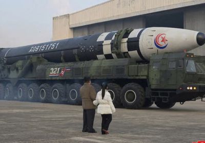 كوريا الشمالية توجه بإطلاق قذائف مدفعية جديدة