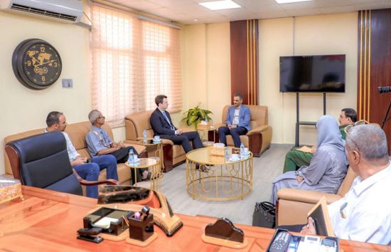 لملس: عدن تحتاج لتدخلات دولية بمجال التنمية والإعمار